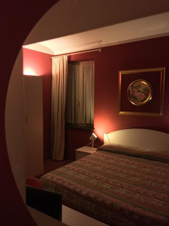 Madama Vigna Hotell Baldichieri Exteriör bild