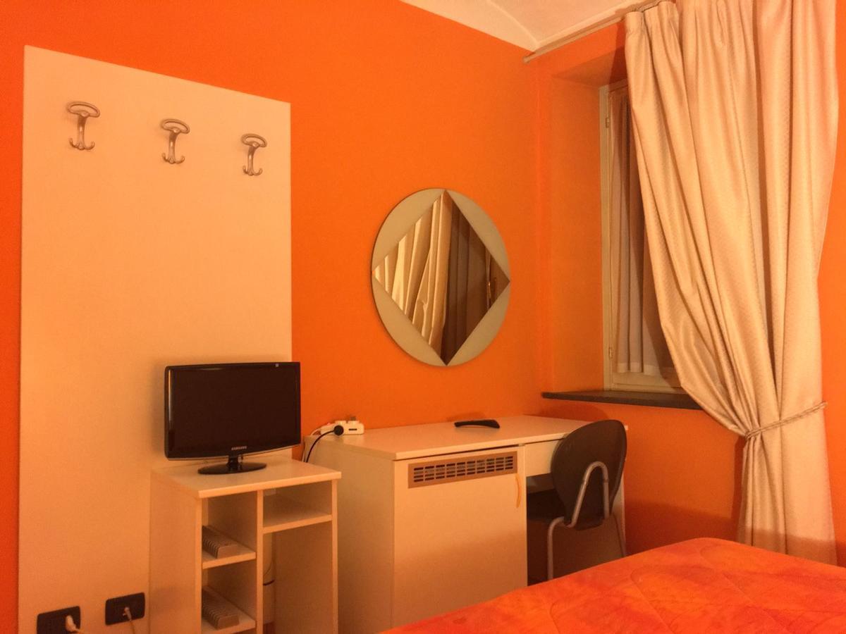 Madama Vigna Hotell Baldichieri Exteriör bild