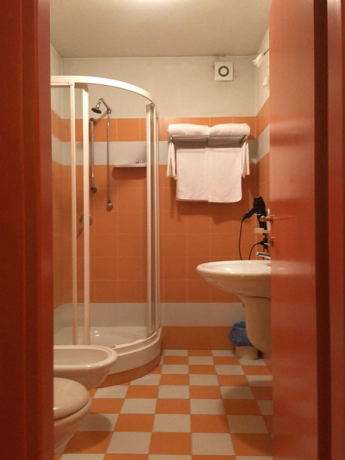 Madama Vigna Hotell Baldichieri Exteriör bild