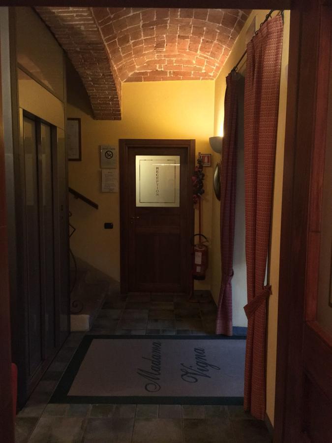 Madama Vigna Hotell Baldichieri Exteriör bild